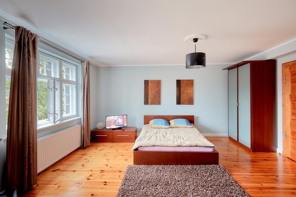 Villa Cervi Cieplice 耶莱尼亚古拉 外观 照片